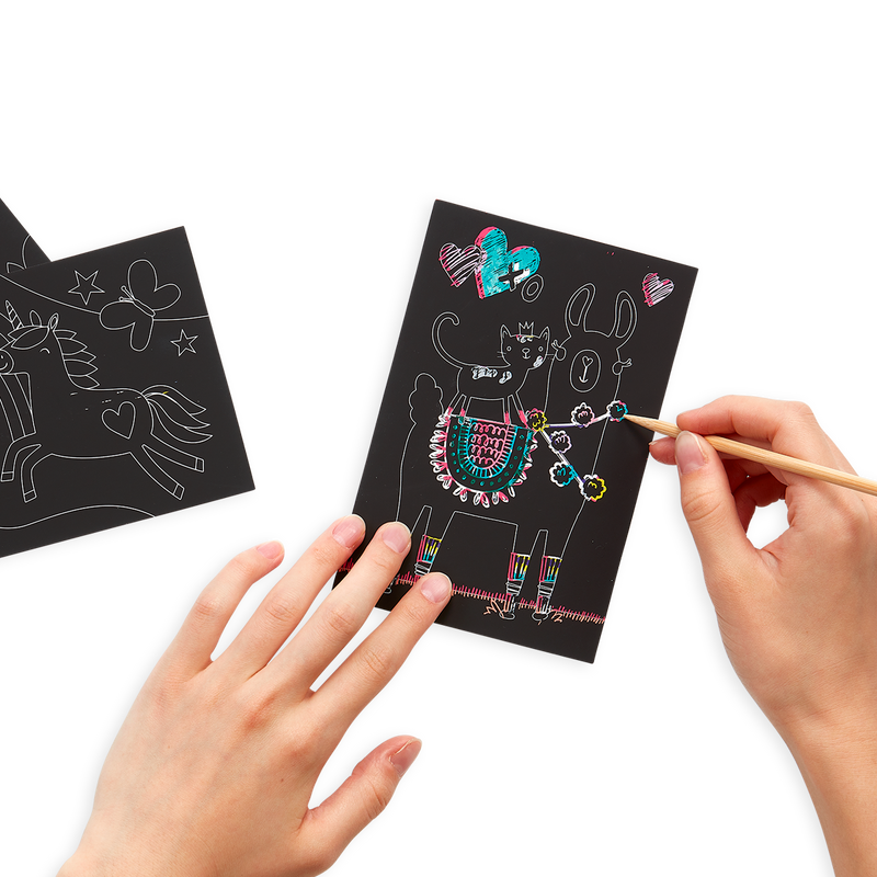 Funtastic Friends Scratch and Scribble Mini Scratch Art Kit