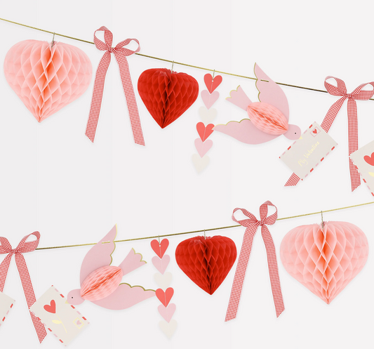 Lovebird Garland