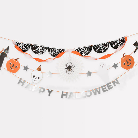 It's Halloween! Paper Garland